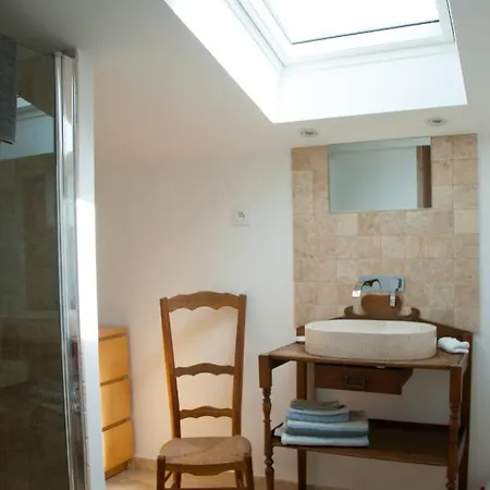 Oda ve Kahvaltı Chateau Pierre De Lune