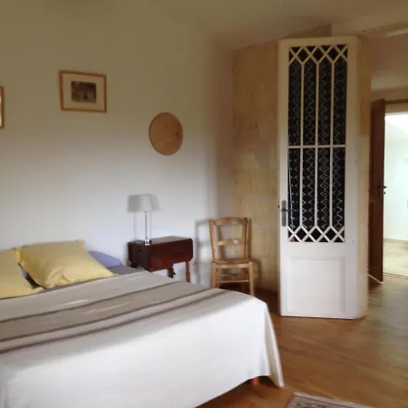 Bed & Breakfast Chateau Pierre De Lune Saint-Émilion