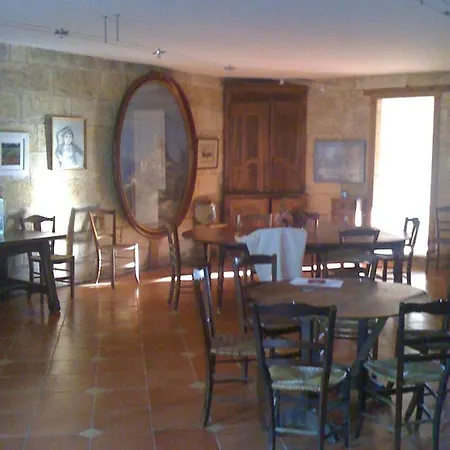 Bed & Breakfast Chateau Pierre De Lune Saint-Émilion