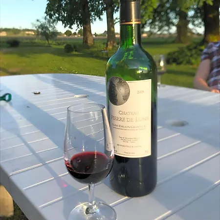 Chateau Pierre De Lune Panzió 3*
