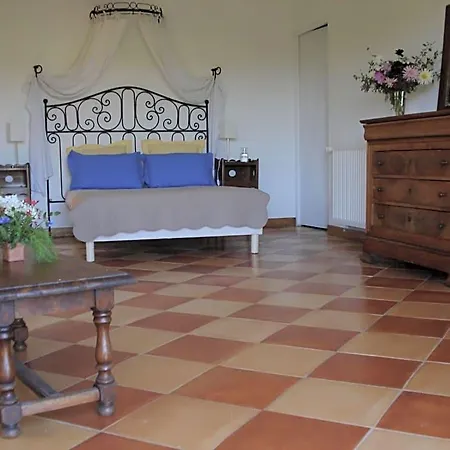 Chateau Pierre De Lune Panzió 3*